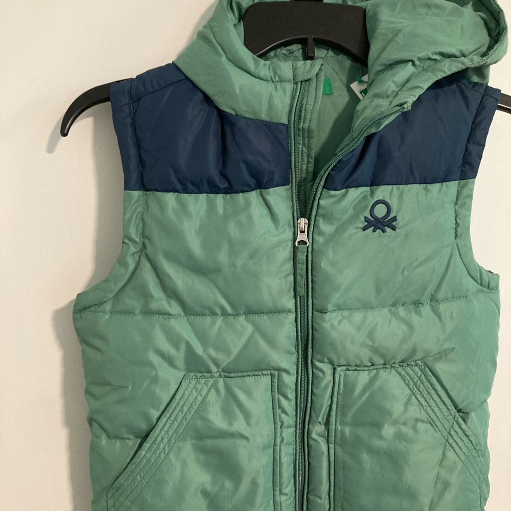 Kids puffer vest